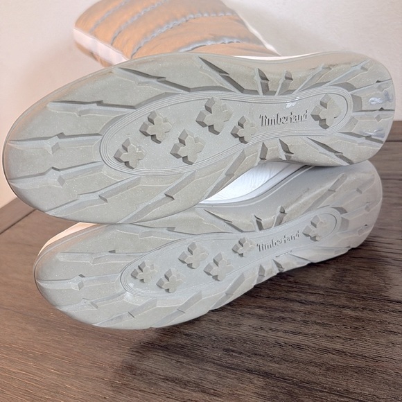 [Timberland] White Gray Leather Side Zip Knee High Winter Snow Boots Women’s 7.5 - Picture 10 of 14